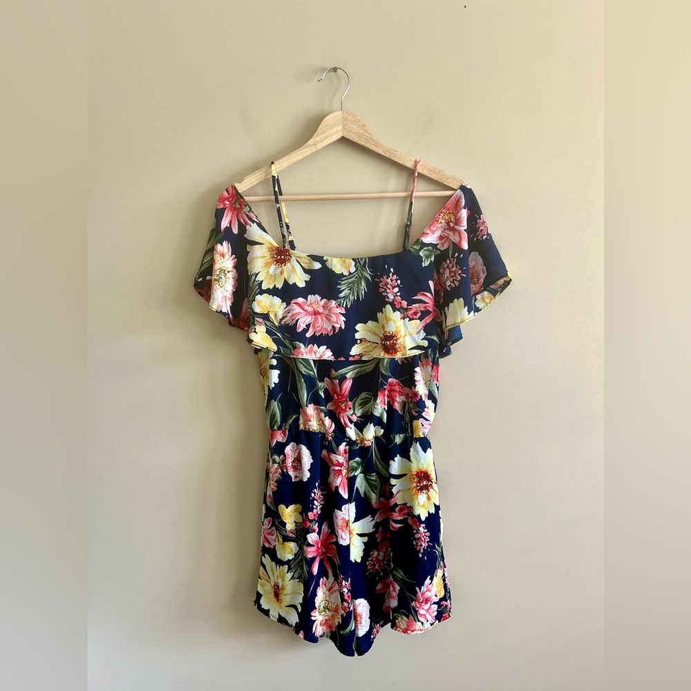 Alexia Admor | Navy Floral Romper, Tropical, Off the Shoulder, Size 4